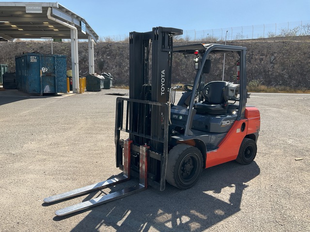 2021 Toyota 32-8FG30 6600 lb Cushion Tire Forklift