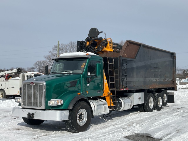 Rotobec Elite 910 Knuckle Boom on 2017 Peterbilt 377 8x4 Grapple Truck