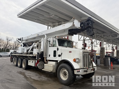 Altec AC40-152S on 2017 Peterbilt 365 Boom Truck