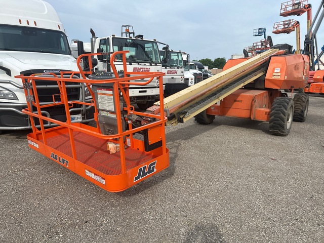 2014 JLG 600S 4WD Diesel Telescopic Boom Lift
