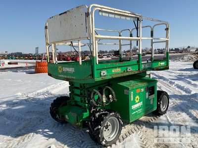 2015 JLG 260MRT Dual Fuel 4x4 Scissor Lift
