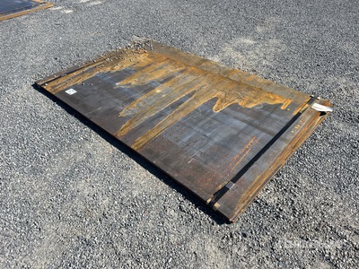 Quantity of (2) 2025 Kit Containers 5 ft x 8 ft (0.75 in Thick) Road Stahlplatten