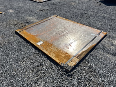 Quantity of (2) 2025 Kit Containers 6 ft x 7 ft 4 in (0.75 in Thick) Road Stahlplatten