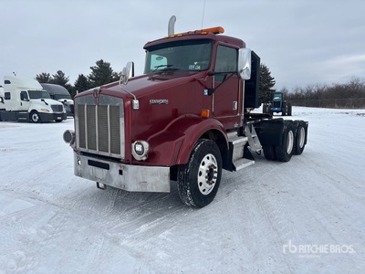 2003 Kenworth T800 6x4 T/A Day Cab Truck Tractor