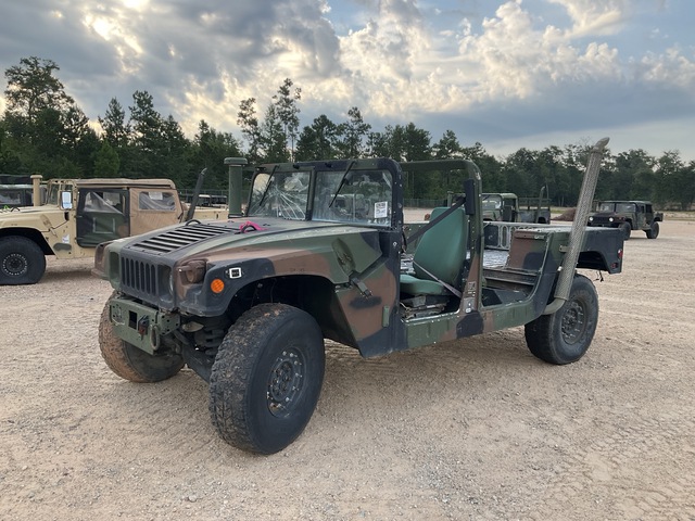 AM General M1123 HMMWV 2 Door w/Truck Body