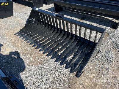 2025 Kit Containers QT-SB-H76-V3 76 in Skeleton Skid Steer Bucket (Unused)