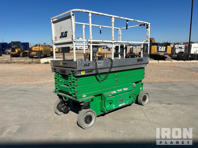 ELEVADOR TIJERA 2014 JLG 3246ES