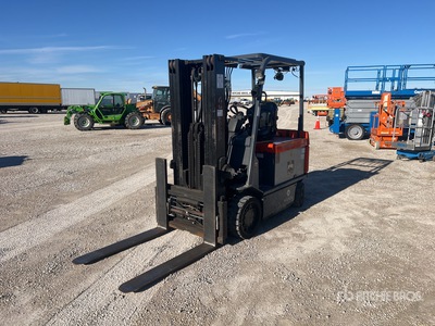 2023 Toyota 7FBCU35 7400 lb Carrelli Elevatori Elettrici