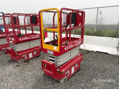 2019 MEC 1330 Electric Scissor Lift
