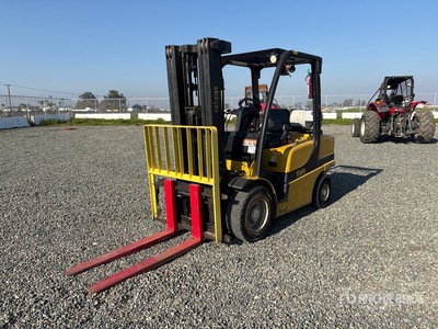 2018 Yale GLP070 7000 lb Forklift