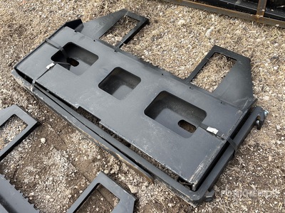 2025 Kit Containers QT-45-FF-42 42 in Skid Steer Forks (Unused)