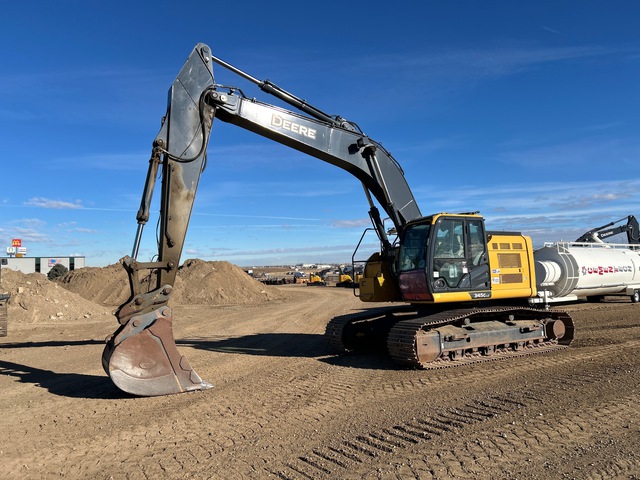 2021 John Deere 345G LC Tracked Excavator