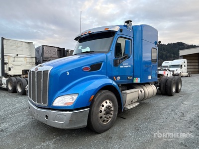 2021 Peterbilt 579 6x4 Cabeza Tractora Cabina Dormitorio (Inoperable)