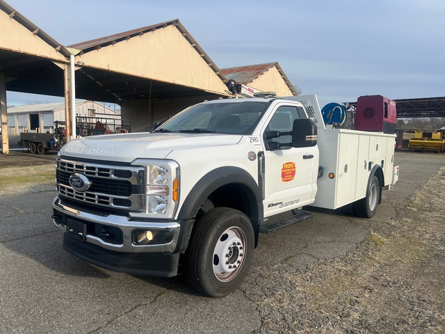 2024 Ford F-600 4x4 Service Truck