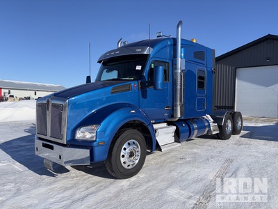 2022 Kenworth T880 6x4 T/A Sleeper Truck Tractor