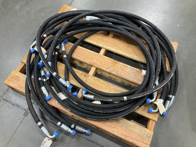 (11) Oshkosh Defense 3592381 Hose Assemblies