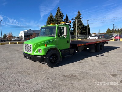 1999 Freightliner FL80 4x2 Rollback Truck
