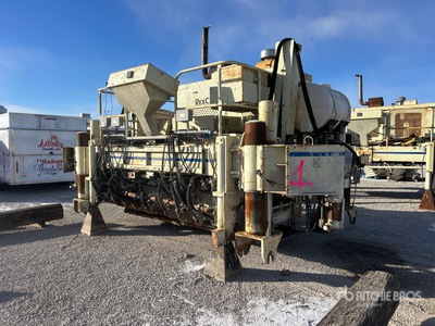 2005 Rex Town & Country Slip Form Paver