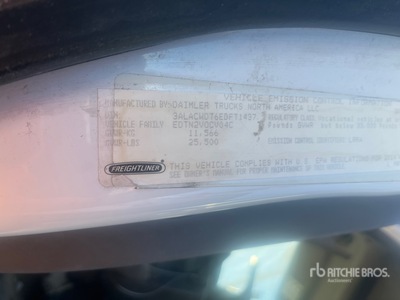 2014 Freightliner M2 106 Camion de service