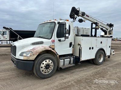 2016 Freightliner M2 106 4x2 Camion de service