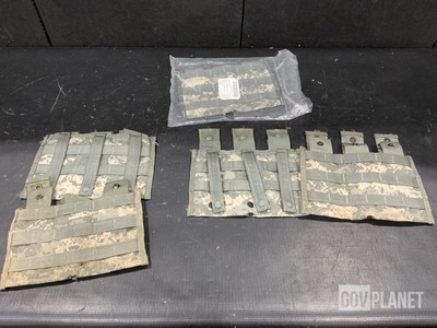 (549) M4 Three Mag Pouches