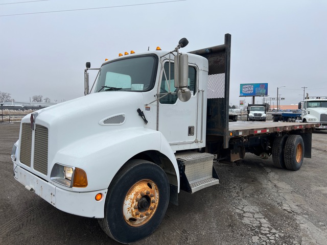 2001 Kenworth T300 4x2 Flatbed Dump Truck
