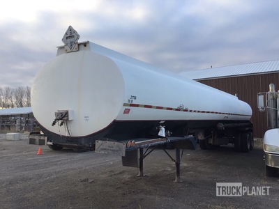 1975 Beall 9500 gal T/A Remorque-citerne