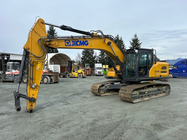 2022 XCMG XE250U Tracked Excavator (Unused)
