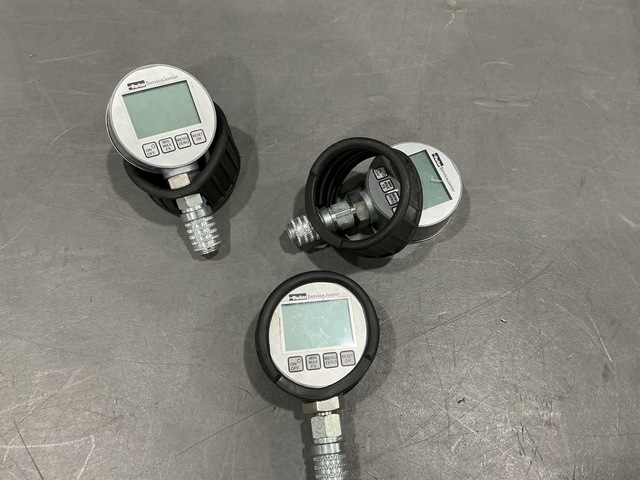 (11) Parker SCJR-8700-02 Pressure Sensors