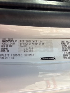 2008 Freightliner M2106 Kastenwägen