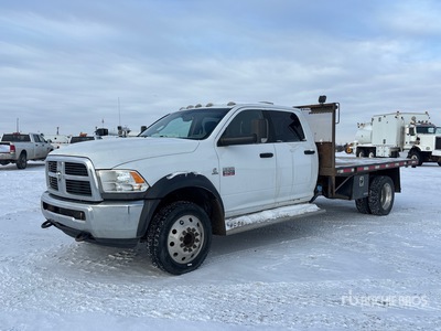 2012 Ram 5500 4x4 Crew Cab Flatbed Truck
