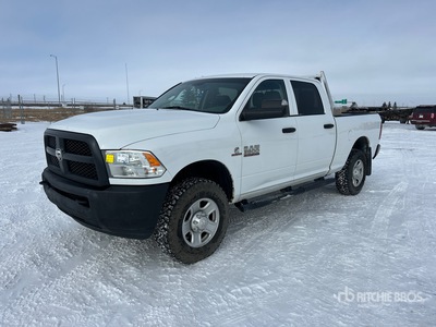 2018 Ram 3500 4x4 Crew Cab Pickup
