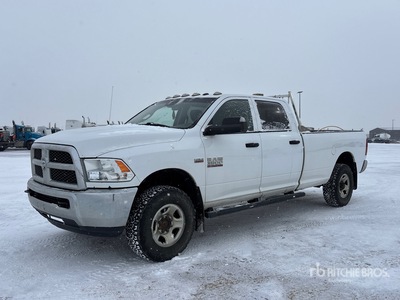 2018 Ram 3500 4x4 Crew Cab Pick-up