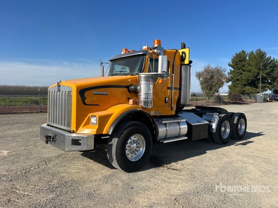 2013 Kenworth T800 6x4 Heavy Haul T/A Day Cab Truck Tractor