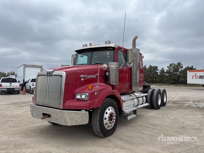 2013 Western Star 4900SA 6x4 T/A Sleeper Truck Tractor