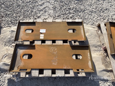 Quantity of (2) 2026 GIYI GIYI-S10 Skid Steer Attachment Mounting Plate (Unused)