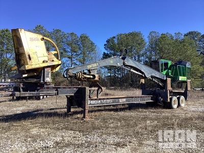 2022 John Deere 437E  محمل الجذوع