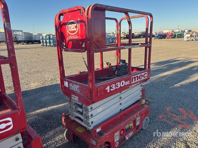 2017 MEC 1330 Electric シザーリフト