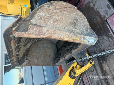 Cleanup エクスカベーター用バケット - Fits Takeuchi TB290