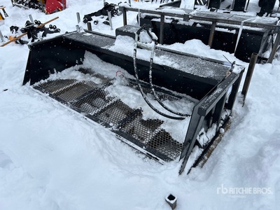 2026 GIYI GY-VB79 Vibration Skid Steer Screening Bucket (Unused)