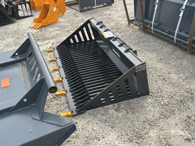 2026 GIYI GY-RB66 66 in Skeleton Skid Steer Bucket (Unused)