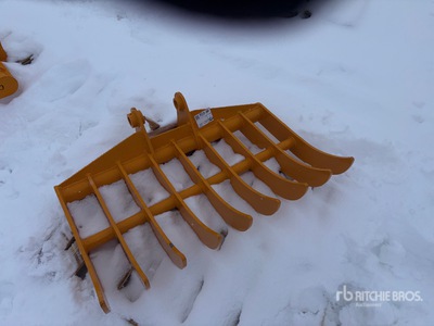 2026 GIYI Excavator Rake - Fits Cat 307 (Unused)