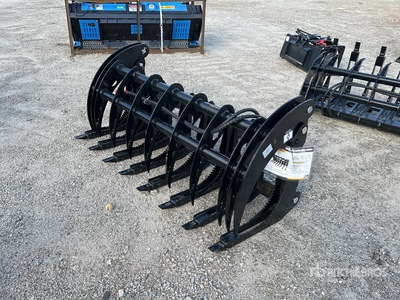 2026 GIYI 72 in Skid Steer Root Rake (Unused)