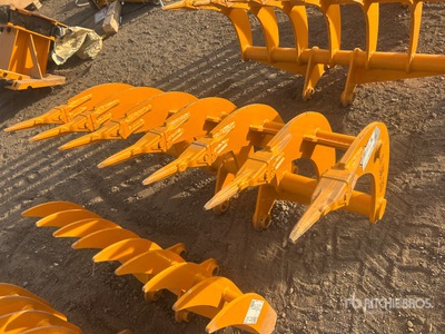 2026 GIYI 48 in Excavator Rake - Fits Cat 307 (Unused)