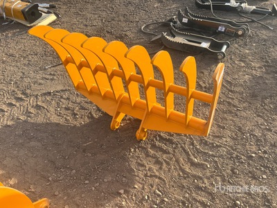 2026 GIYI 45 in Excavator Rake - Fits Cat 307 (Unused)