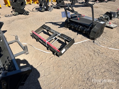 2026 GIYI GY-HF47 Skid Steer Bale Spear (Unused)