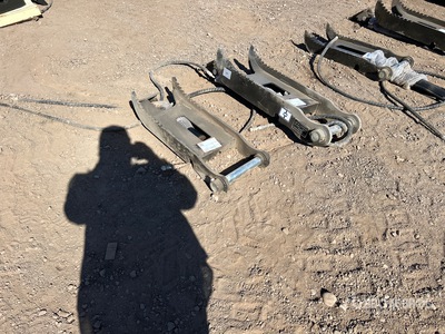 2026 GIYI GY-XJ3T Hydraulic Excavator Thumb (Unused)