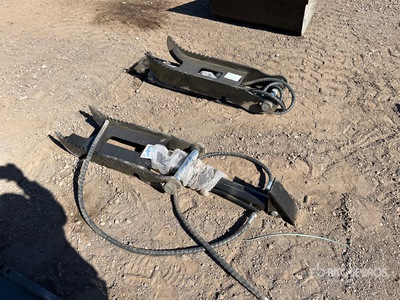 2026 GIYI GY-XJ3T Hydraulic Excavator Thumb (Unused)