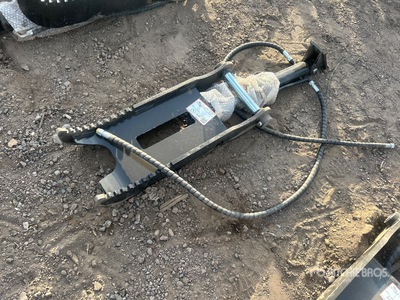 2026 GIYI GY-XJ3T 30 in Hydraulic Hydraulic Excavator Thumb (Unused)