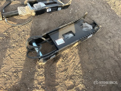 2026 GIYI GY-XJ5T 36 in Hydraulic Hydraulic Excavator Thumb (Unused)